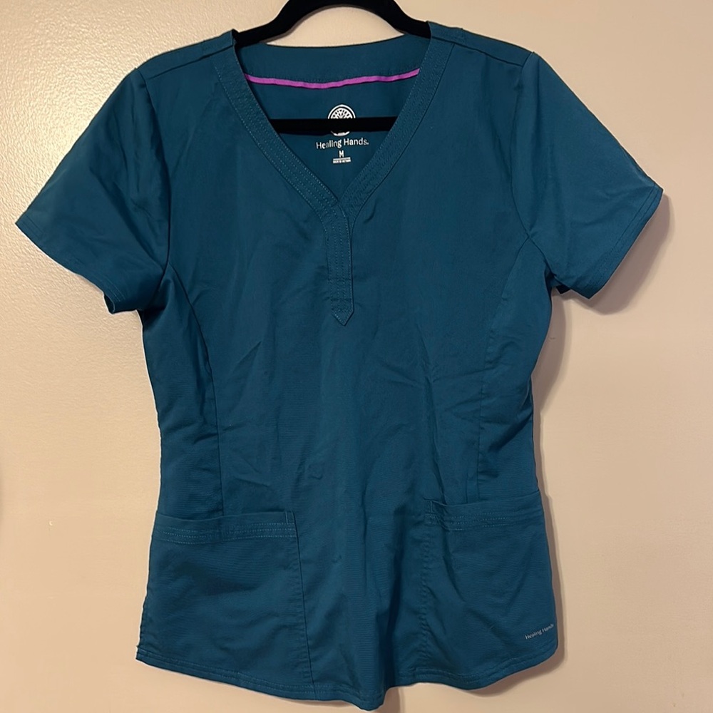Healing Hands Caribbean Short Sleeve Top